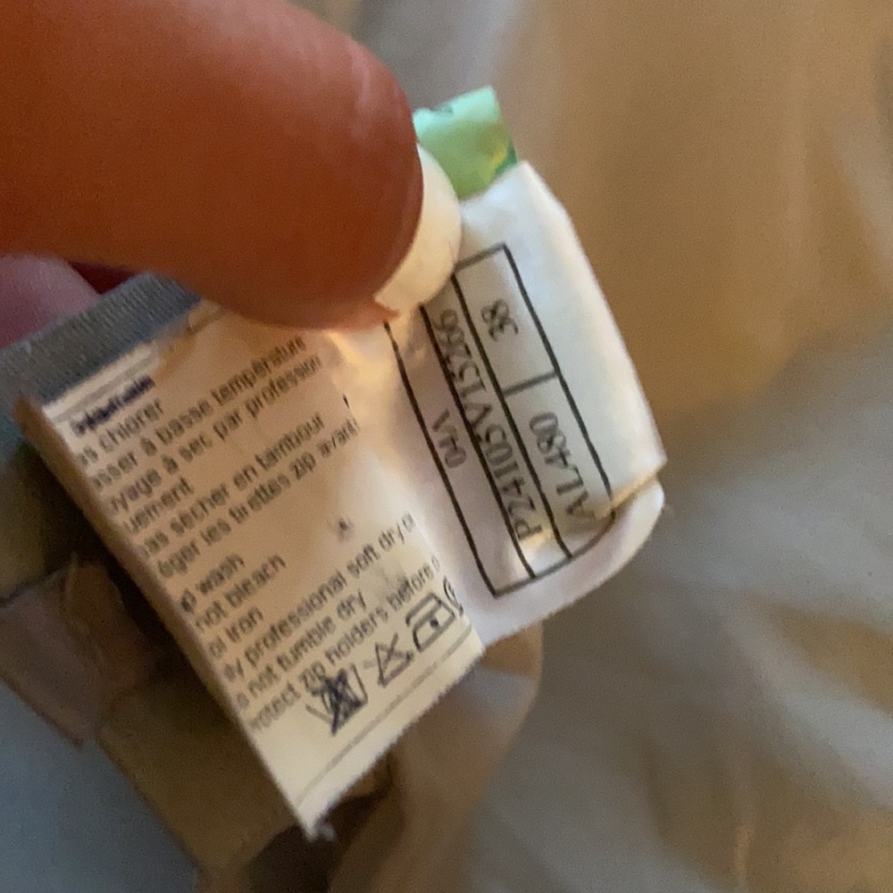 Chanel Fall/Winter Jacket Size 38 - image 8